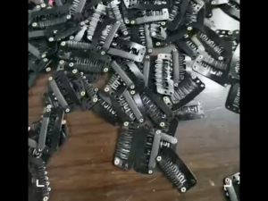 100 Pcs U Shape Metailic Snap Clips ins for Hair Extension Hairpiece DIY Snap-Comb Wig Clips