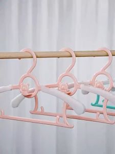 Adjustable  Kids Clothes Hanger Plastic Racks  Display Hangers Windproof Non-slip Coats Hanger Baby