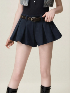 AIVEI | Chic Versatile Pleated Slimming Shorts