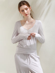 XEXZ | ชุดนอนคอวีเซ็กซี่สไตล์โมดอล ชุดนอนผู้หญิงฤดูใบไม้ผลิและฤดูใบไม้ร่วง ชุดนอนลำลองสำหรับใส่ในบ้าน ชุดนอนแขนยาว ชุดนอนผู้หญิง