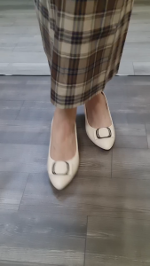 [VIDEO/ẢNH THẬT] Giày búp bê nữ da lì cao cấp ROSATA RO363 - Đen Kem - HÀNG VIỆT NAM - BKSTORE