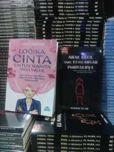 2 BUKU Logika cinta untuk wanita high value/Anak kecil yang kehilangan pundaknya