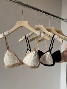 สไตล์ฝรั่งเศส บราคัพสามเหลี่ยมบางเฉียบ ผู้หญิง ชุดชั้นในหลังสวย ดีไซน์ Young Girls ฤดูร้อน Season Sponge มีฟองน้ำ บรา