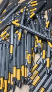 Mũi vít Dewalt chính hàng mẫu mới có từ mạnh