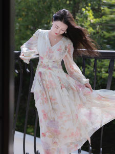 ReVe Haute Couture French Style Fairy Skirt Long Sleeve Large Hem V-Neck High Waist Silk Print Dress A-Line Summer Gown