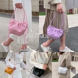 ยอดฮิต~ L2-001 กระเป๋าสะพายข้าง กระเป๋าแฟชั่นเกาหลี ทรงหมอน น่ารักมาก ใส่กับชุดอะไรก็สวย