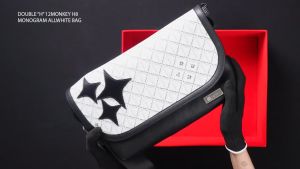 🇹🇭Hobs® HOBS x HOLDEM | กระเป๋าสะพายข้าง | กระเป๋าคาดอก | DOUBLEHCOLLECTION MMXXV สินค้าจำนวนจำกัด