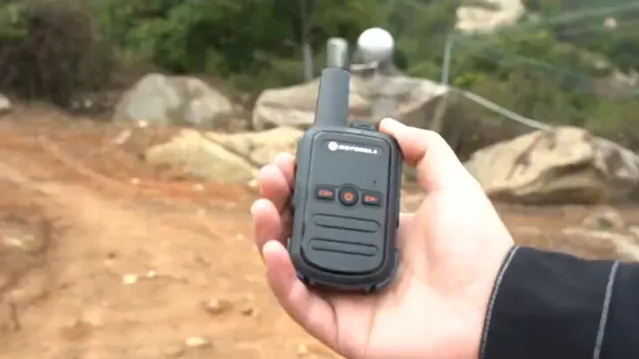 【8PCS】 Motorola GP528 Mini Walkie Talkie Long Range 10KM 15000mAH Outdoor/Indoor 30W High-power 16 Channels UHF 400-470MHz