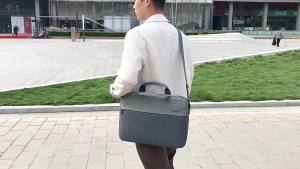 Penghantaran dari China [2025]15.6 Beg Komputer Riba Inci Pegang Tangan Crossbody Perniagaan Beg bimbit tahan pakai dengan Cetakan logo3.1