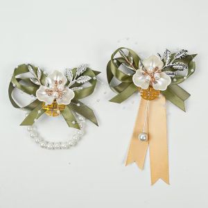 Bridesmaid Bride Wrist Flower Brooch Sisters Group Handed Flower Groom Groomsman Corsage Wedding Full Set Family Classy Mori Style