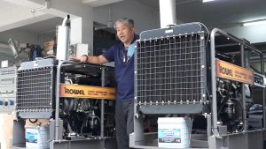 ROWEL เครื่องปั่นไฟ รุ่น RW11000D/T 11000วัตต์ 380V 20แรงม้า (กุญแจสตาร์ท) DIESEL GENERATOR รองรับโดรน T20 T20P T30 ปั่นไฟ เครื่องกำเนิดไฟ ดีเซล จัดส่งทั่วประเทศไทย