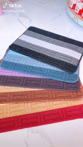 Thảm Chùi Chân Mặt Len Cao Cấp Mặt Sau Chống Trơn Trượt Kt 40x60cm