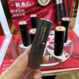 ลิปสติกเนื้อแมทต์ไม่ติดแก้ว ติดทนนาน กันน้ำ กลิ่นสังขยา ครีมลิปเนื้อแมทต์ ดูดซับความชุ่มชื้น ลิปสติกเนื้อแมทต์ ลิปสติกเนื้อแมทต์