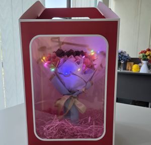 Gift Box Of Large Origami Roses Bouquet PM to Customize Colour of Roses
