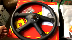 PERODUA KANCIL (1997) 14 MOMO STEERING PVC HIGH QUALITY + BOSSKIT SET