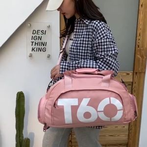 กระเป๋าเดินทาง มีช่องเก็บรองเท้าแยกต กระเป๋าเดินทาง เหมาะสำหรับการเดินทางและการเล่นกีฬา