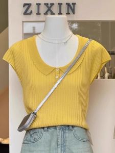 แฟชั่นยุโรปสไตล์ตุ๊กตาสีเหลืองถักเสื้อกันหนาวผู้หญิงสบายๆฤดูร้อนแขนสั้นเสื้อยืด