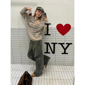 สตรีทสไตล์ Boxy เสื้อสเวตเตอร์ With Half ซิป Polo Retro Letters สไตล์อเมริกัน สําหรับผู้ชายและผู้หญิง เสื้อสเวตเตอร์ถัก สําหรับ ฤดูใบไม้ร่วง ฤดูหนาว