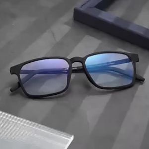 Ultra Light Mens Reading Glasses Classic Black Frame Design Stylish Hollow Metal Legs for Comfortable Wearing