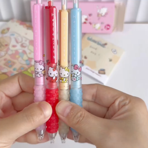 (READY STOCK) 6 PCS Hello Kitty Pendant 0.5mm Black Gel Pen Stationary Kid Birthday Present Gift 凯蒂猫黑色中性笔0.5毫米文具gel pen