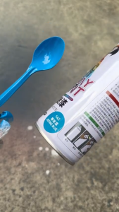 Sơn xịt màu Xanh lam Con Két chuyên dụng trang trí biển hiệu quảng cáo nội ngoại thất - Sơn mịn màu đẹp. khô nhanh