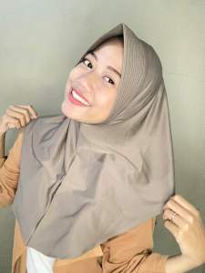 Hijab Instan Daily Sport Bahan Jersey Pet Antem Size M Bergo Hamida