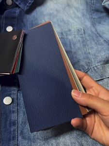 Stiker Kulit Berkualitas Import untuk Sofa & Jok Mobil