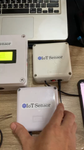 Smart Farm IoT ระบบรดน้ำต้นไม้ - วัดความชื้นในดินและอุณหภูมิ - สามารถเชื่อมต่อได้โดย WiFi โดย IOT Phuket Lab