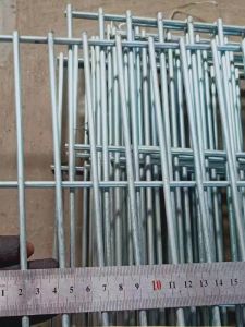 Galvanized Wire Mesh Wire Welded Mesh Breeding Net For Home Protective Fences Iron Mesh Mesh Mesh Plate Dovecote Dog Cage