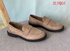 Fashionable Low-Heel Ladies Slip-On Loafers Large Size Casual round Toe Leather Upgraded Rubber Outsole Solid Color Leisure Shoes