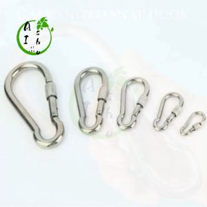 【Ready Stock】 Galvanized Carabiner Snap Hook with Lock 6MM 8MM 10MM Per Piece Camping