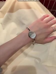 YANDAO | Retro Minimalist White Dew Bangle