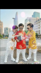 áo dài cách tân nam . vải gấm thương hải