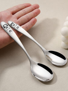 ช้อนอาหารเกรดอาหาร 304 สำหรับผู้ใหญ่ ช้อนน้ำซุปสุดหรูหราสำหรับใช้ในบ้าน ช้อนน้ำมันดีไซน์น่ารักสำหรับเด็ก ช้อนสำหรับทานอาหาร