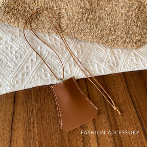 สร้อยคอหนังแม่เหล็กแบบยาวสำหรับผู้หญิง สายรัดแว่นแบบพกพาสำหรับกลางแจ้ง จี้รูปทรงอื่นๆ อุปกรณ์เสริม เครื่องประดับแฟชั่น