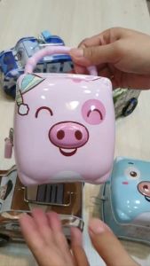 Két Sắt Đựng Tiền Mini Hình Ngộ Ngĩnh Cho Bé Có Khóa