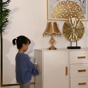 Touch Screen Monitor - Creative Retro Home E27 โคมไฟข้างเตียงตกแต่ง สไตล์ยุโรE27ปโคมไฟห้องนอน