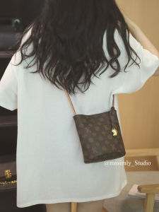 Elegant Floral Bucket Bag Womens Fashion Shoulder Crossbody Bag Luxury Minimalist Design Autumn Winter New Style Small Size