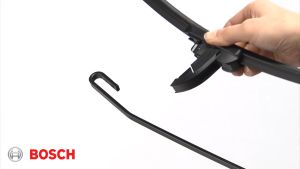 Bosch Aerotwin U-Hook Car Wiper Pair Set for Infiniti Q50 (26"/17")