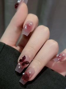 Nhựa Giả Móng Tay Đính Ngọc Trai Màu Đỏ Rượu Mới 2026 Cheek Rouge Lotion Dâu Tay Bướm Hoa Camellia Móng Tay Giả Hoàn Chỉnh