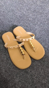 Sandal Selop Wanita Karet Youth Balance Motif Pernik Pyramid 2307-K2