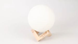 TaffLED Lampu Tidur Bulan 3D Moon Night Light Lamp Rechargeable 12cm - ROX-05