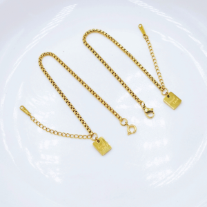 Lắc tay titan nữ mặt chữ Good Luck may mắn dây mắt xích 2.5 mm không đen gỉ