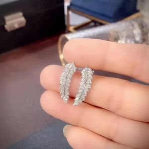 Huitan Aesthetic Feather Stud Earrings for Women Fashion Wedding Party Fresh Style Inlaid Shiny CZ Accessories Lady Jewelry Gift