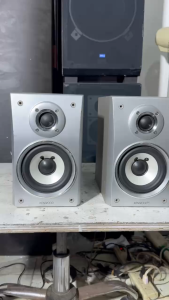 Cặp loa nghe nhạc Kenwood VC5 bãi nhật về zá 800k mua ip cho tôi dòng bass lực Loa bass 12cm trép dom tiéng sáng