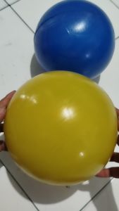 Bola Plastik Warna Polos Standard & Bola Murah untuk Anak