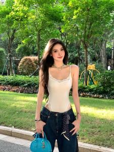 Áo Vest Dây Ren Kardashian Cạp Cao Ôm Vừa Vặn Mùa Hè Cho Nữ Áo Vest Dây Gợi Cảm Cạp Cao Ôm Vừa Vặn Áo Vest Dây Ren