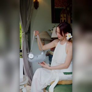 Bộ hộp quà YUUMY (Túi đeo vai nữ YUUMY YN345 + Hộp quà YHQ2 + Túi giấy YTG2 + Túi rút BVR3838 + Thiệp cảm ơn YBT1)