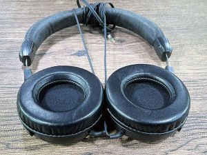 Replacement Earpads for Headphone ATH-ESW11LTDES700ES10ES750HES770HESW9ESW10ESW950ESW990H Ear Pads Memory Foam Earmuffs Earphone Head Beam Sheath