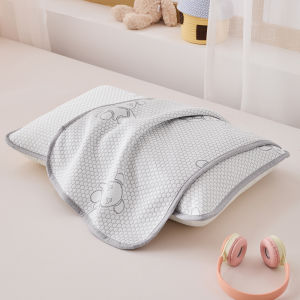 WUYINLIANGPIN | Summer Cool Bean Design Pillow Cover 48cm x 74cm